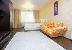 2-к квартира, вторичка, 64м2, 1/9 этаж