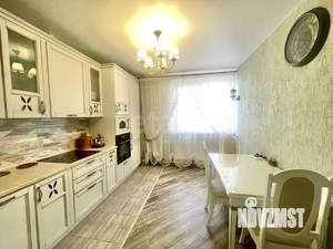 3-к квартира, вторичка, 81м2, 2/19 этаж