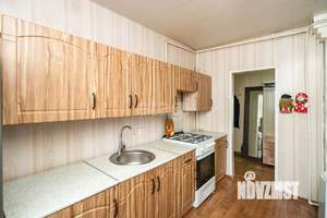2-к квартира, вторичка, 52м2, 1/1 этаж