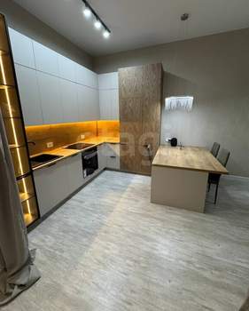 2-к квартира, вторичка, 56м2, 4/4 этаж