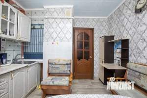 2-к квартира, вторичка, 54м2, 1/9 этаж