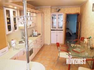 3-к квартира, вторичка, 96м2, 8/12 этаж