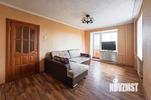 3-к квартира, вторичка, 65м2, 10/10 этаж