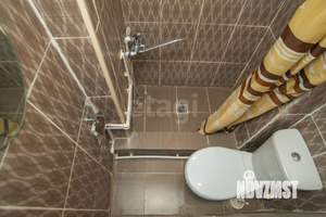 2-к квартира, вторичка, 40м2, 1/4 этаж