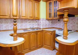 3-к квартира, вторичка, 90м2, 1/9 этаж