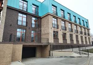 2-к квартира, вторичка, 74м2, 3/3 этаж