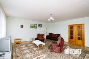 3-к квартира, вторичка, 116м2, 9/10 этаж