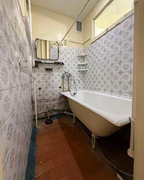 3-к квартира, вторичка, 58м2, 8/9 этаж