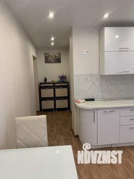 3-к квартира, вторичка, 72м2, 1/10 этаж