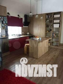 3-к квартира, вторичка, 63м2, 1/3 этаж