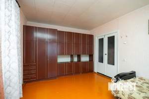 4-к квартира, вторичка, 77м2, 9/9 этаж