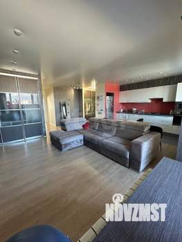 2-к квартира, вторичка, 65м2, 9/9 этаж