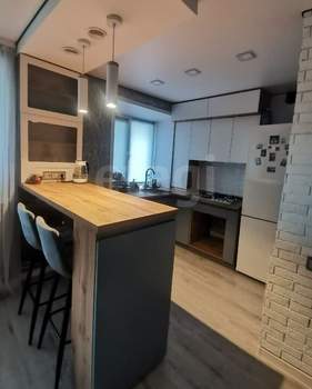 1-к квартира, вторичка, 42м2, 3/3 этаж