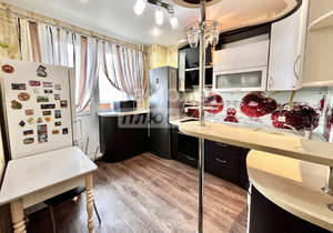 2-к квартира, вторичка, 56м2, 11/16 этаж