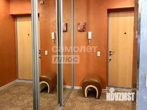 2-к квартира, вторичка, 57м2, 1/6 этаж