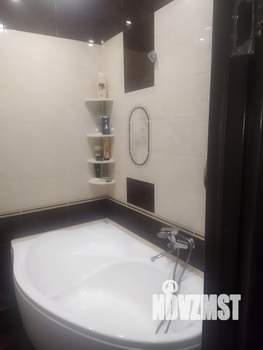 2-к квартира, вторичка, 52м2, 1/4 этаж