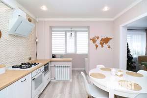 2-к квартира, вторичка, 72м2, 1/9 этаж