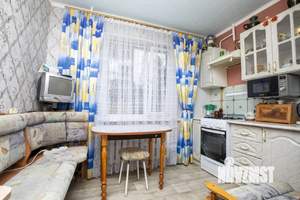 2-к квартира, вторичка, 54м2, 1/9 этаж