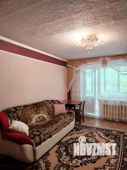 2-к квартира, вторичка, 53м2, 1/9 этаж