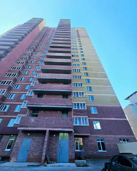 2-к квартира, вторичка, 61м2, 8/23 этаж