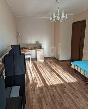 3-к квартира, вторичка, 62м2, 1/5 этаж