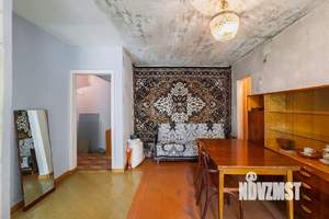 2-к квартира, вторичка, 43м2, 3/5 этаж