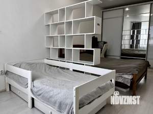 2-к квартира, вторичка, 44м2, 1/4 этаж