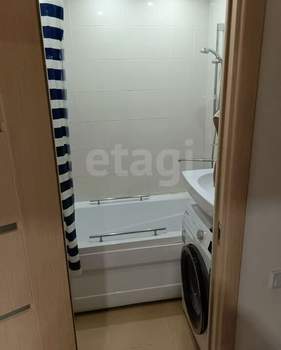 3-к квартира, вторичка, 63м2, 3/9 этаж