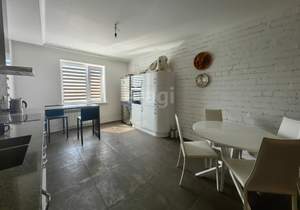 3-к квартира, вторичка, 116м2, 9/9 этаж