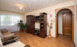 3-к квартира, вторичка, 60м2, 3/5 этаж