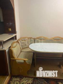 3-к квартира, вторичка, 33м2, 1/5 этаж