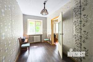 2-к квартира, вторичка, 43м2, 3/5 этаж