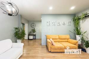 3-к квартира, вторичка, 125м2, 1/3 этаж