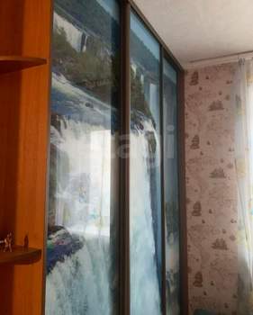 4-к квартира, вторичка, 70м2, 4/9 этаж