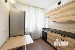 2-к квартира, вторичка, 41м2, 1/5 этаж