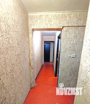 3-к квартира, вторичка, 60м2, 1/5 этаж