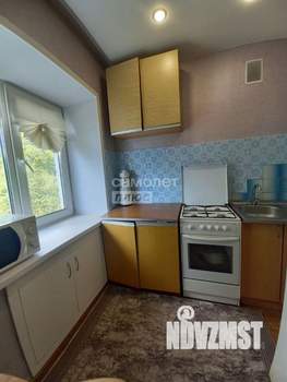 3-к квартира, вторичка, 39м2, 4/4 этаж