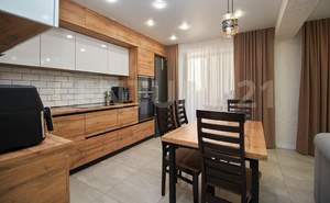 3-к квартира, вторичка, 76м2, 1/18 этаж