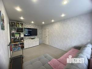 2-к квартира, вторичка, 42м2, 1/4 этаж