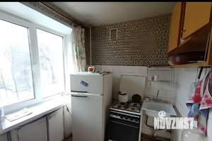4-к квартира, вторичка, 64м2, 3/5 этаж