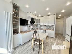 2-к квартира, вторичка, 70м2, 10/11 этаж
