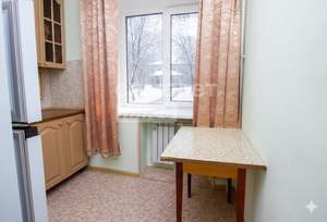 2-к квартира, вторичка, 39м2, 1/5 этаж