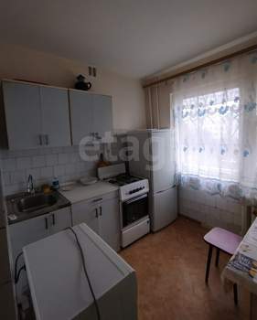 3-к квартира, вторичка, 49м2, 4/5 этаж