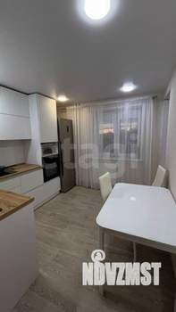 2-к квартира, вторичка, 46м2, 3/18 этаж