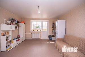 2-к квартира, вторичка, 71м2, 1/3 этаж