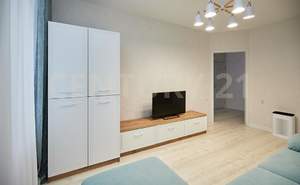 2-к квартира, вторичка, 61м2, 8/17 этаж