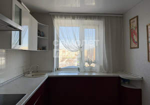 4-к квартира, вторичка, 70м2, 6/9 этаж