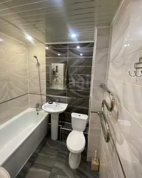 1-к квартира, вторичка, 37м2, 9/9 этаж