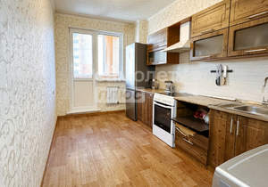 2-к квартира, вторичка, 60м2, 1/15 этаж