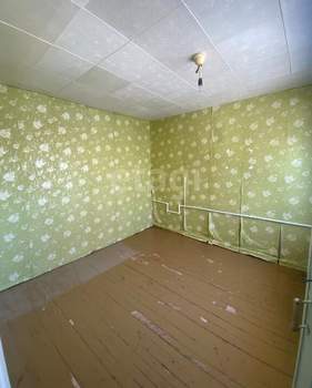4-к квартира, вторичка, 59м2, 5/5 этаж